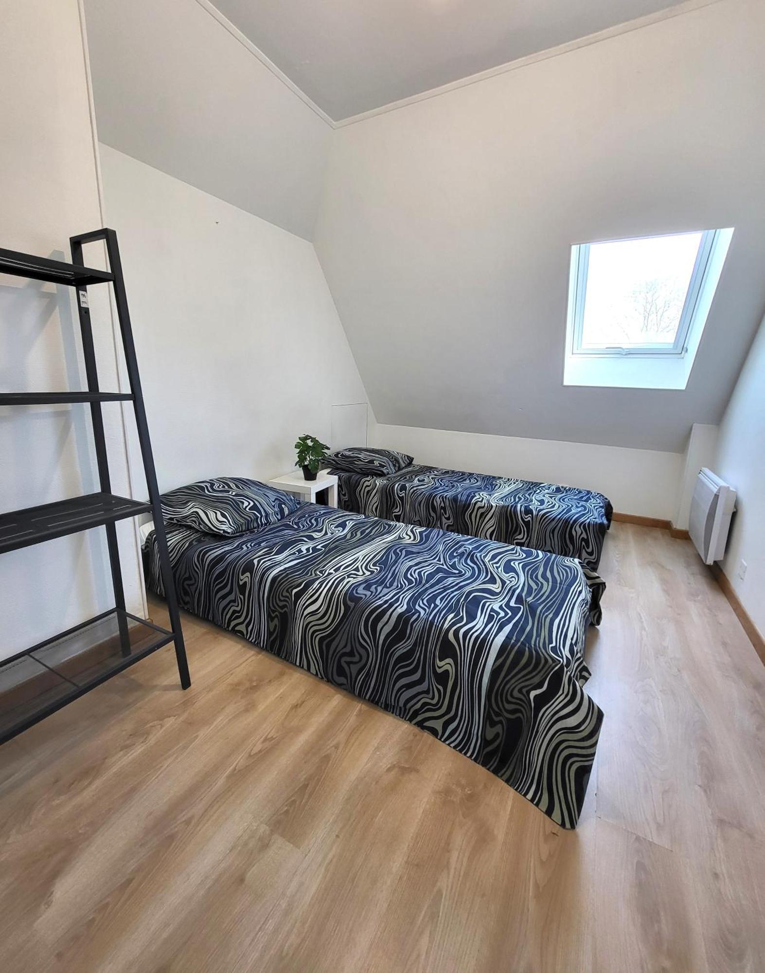 St-Quentin-En-Yvelines Plusieurs Appartements Avec Parking Trappes Exterior photo