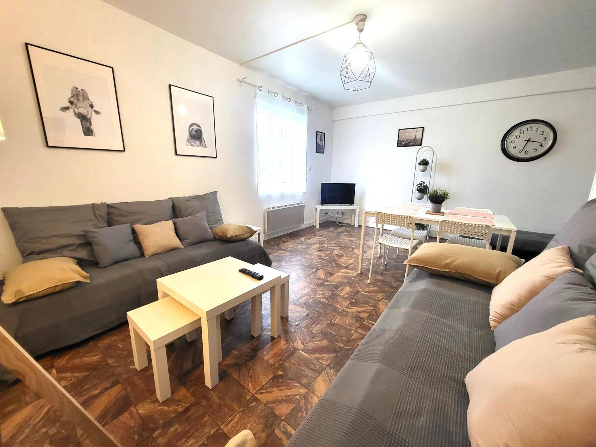 St-Quentin-En-Yvelines Plusieurs Appartements Avec Parking Trappes Room photo